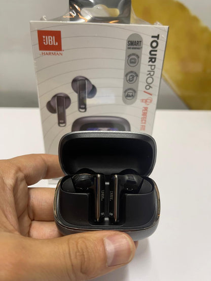 AUDÍFONOS INALÁMBRICOS JBL TOUR PRO 6