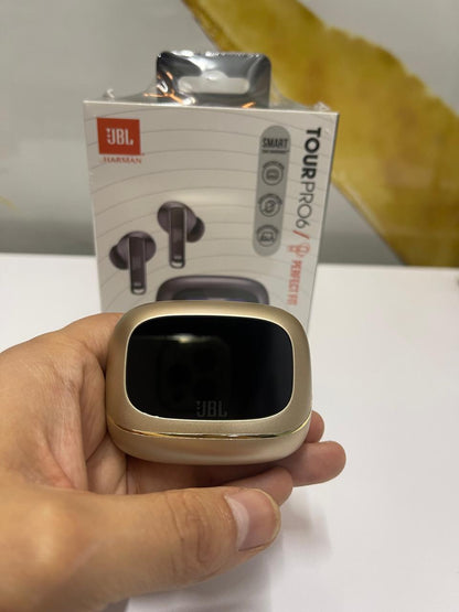 AUDÍFONOS INALÁMBRICOS JBL TOUR PRO 6
